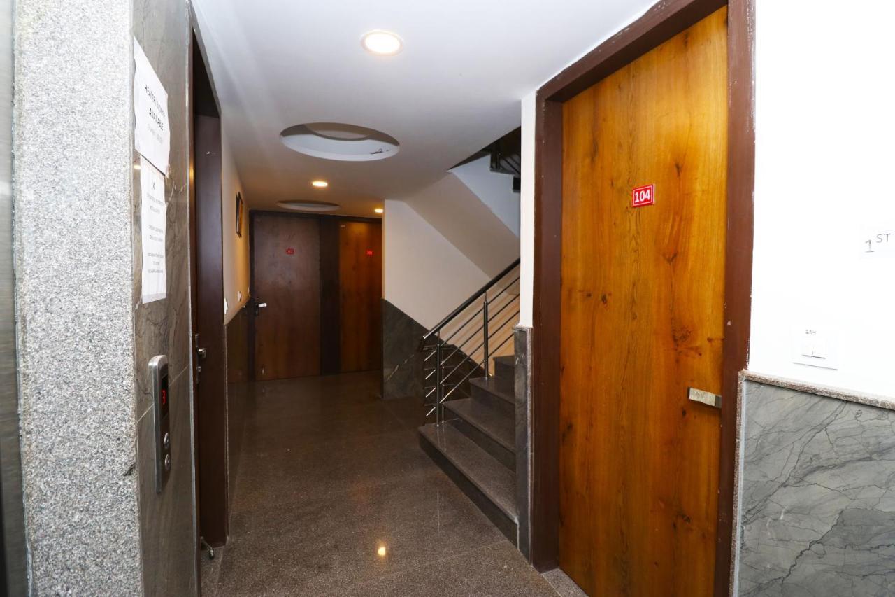 Hotel Belwood Suites - Near New Delhi Airport Экстерьер фото